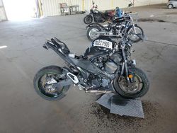 Motos salvage a la venta en subasta: 2016 Kawasaki ZR800 B