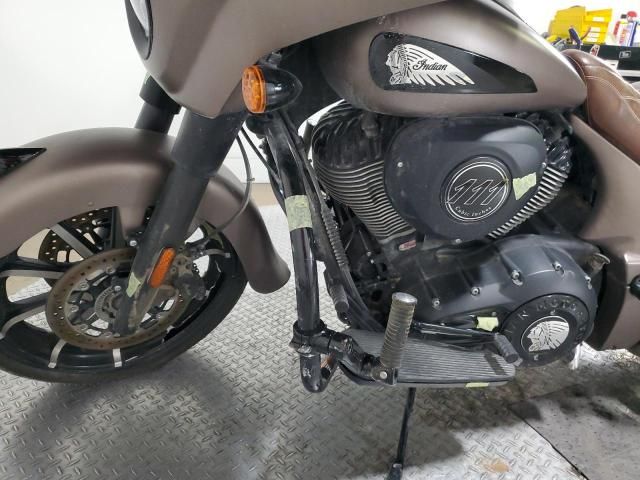 2019 Indian Motorcycle Co. Chieftain Dark Horse