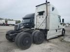 2018 Freightliner Cascadia 125 Semi Truck