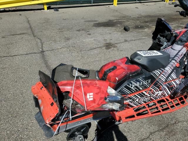 2023 Lynx Shredder