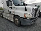 2015 Freightliner Cascadia Semi Truck