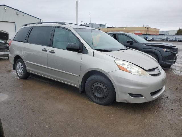 2007 Toyota Sienna CE