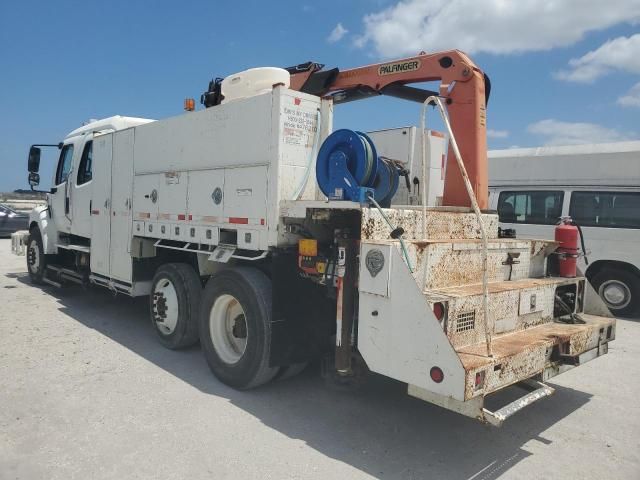 2010 Freightliner Business Class M2 Utility / Service Truck