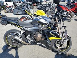 Honda Vehiculos salvage en venta: 2023 Honda CBR500 RA
