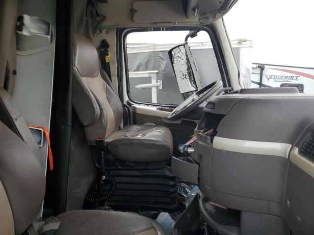 2016 Volvo VNL Semi Truck