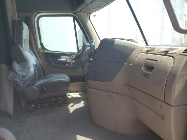 2019 Freightliner Cascadia 125 Semi Truck