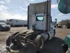 2014 Kenworth T680 Semi Truck