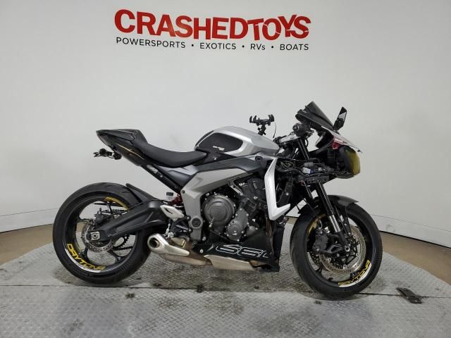 2025 Triumph Daytona 660