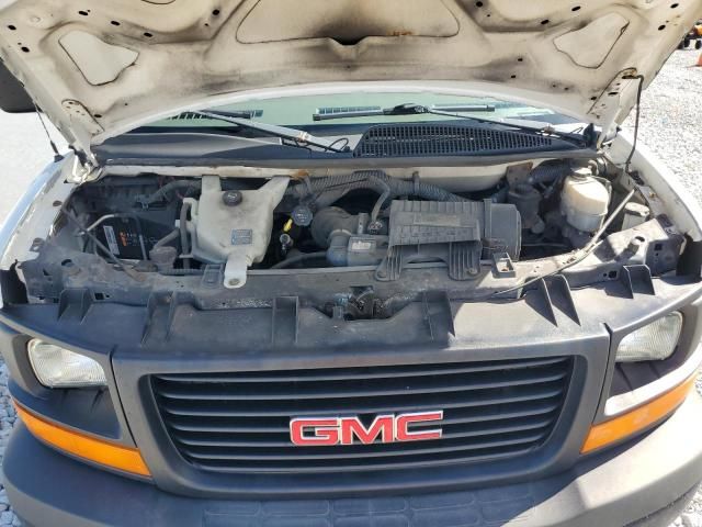 2013 GMC Savana G2500