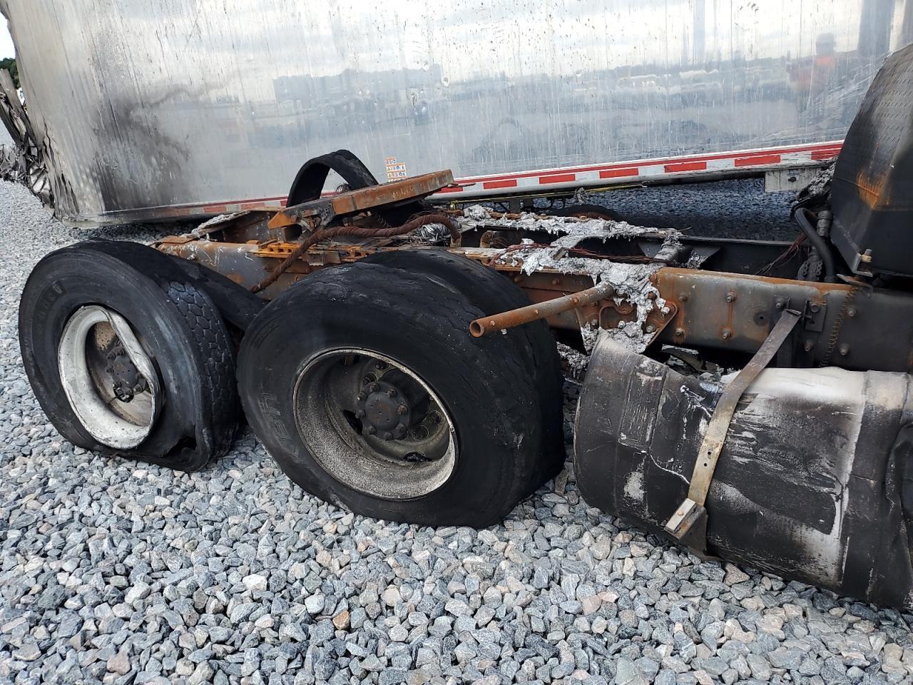 2003 Mack 2025 Mack Semi Truck