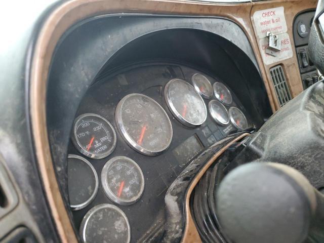 2010 International LF627 Semi Truck