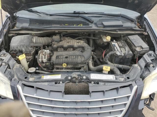 2010 Chrysler Town & Country Touring