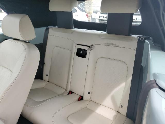 2010 Volkswagen New Beetle