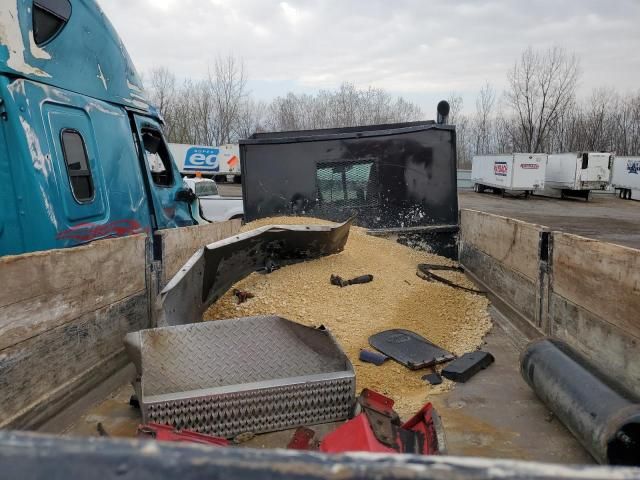 2008 Peterbilt 335