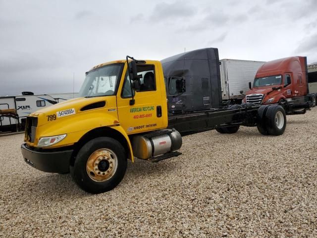 2018 International 4000 4300