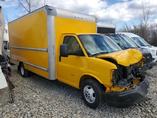 2018 GMC Savana Cutaway G3500