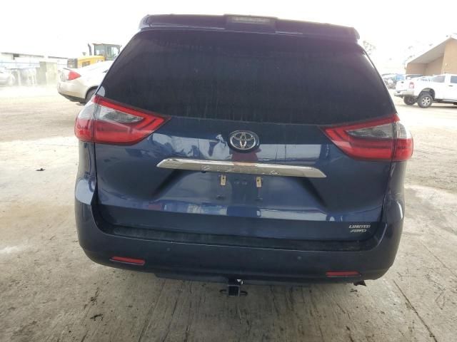 2020 Toyota Sienna XLE