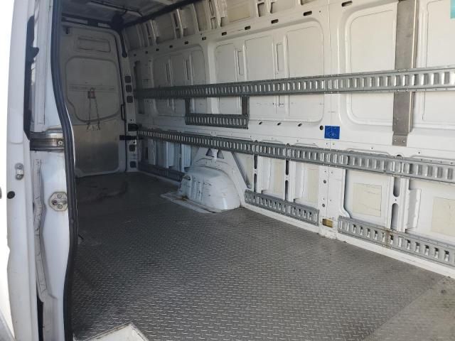 2014 Mercedes-Benz Sprinter 2500