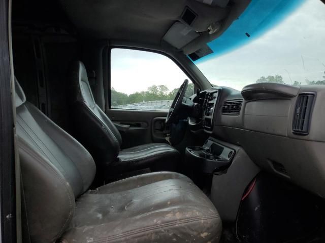 1999 GMC Savana G2500