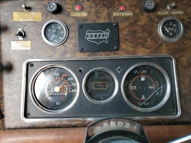 1983 Holiday 1983 Chevrolet P30