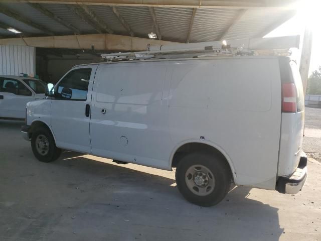 2014 Chevrolet Express G2500