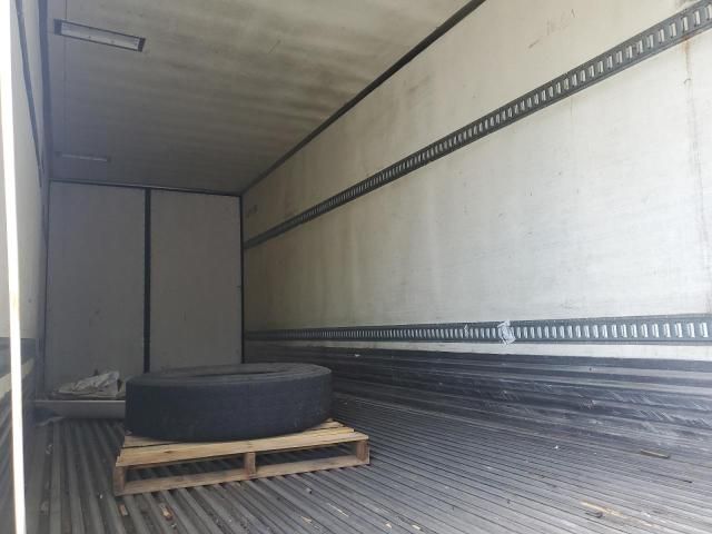 2012 Utility VS2RA Refrigerated Van Trailer