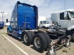 2015 Kenworth T680 Semi Truck