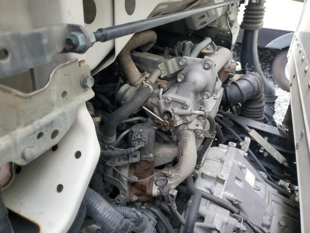 2014 Isuzu NPR