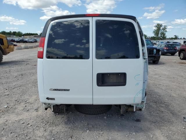 2013 Chevrolet Express G3500 LT