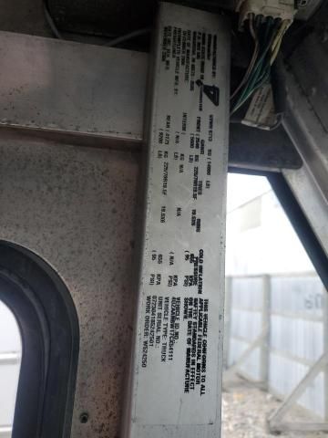 2007 Freightliner Chassis M Line WALK-IN Van