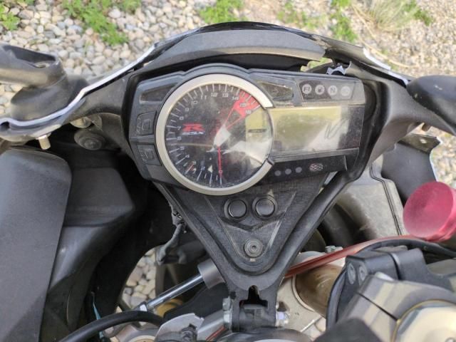 2014 Suzuki GSX-R750