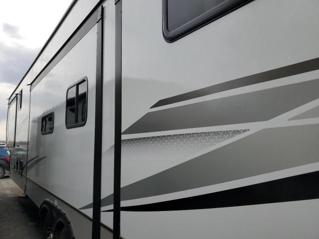 2025 Sprinter 3900DBL