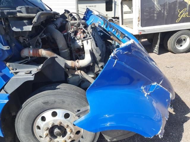 2015 International Prostar Semi Truck