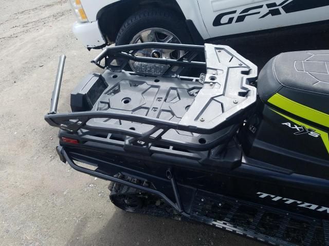 2023 Polaris Titan