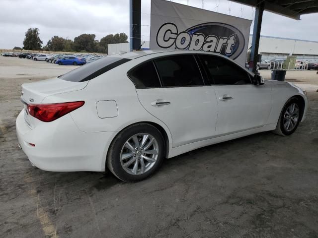 2015 Infiniti Q50 Base