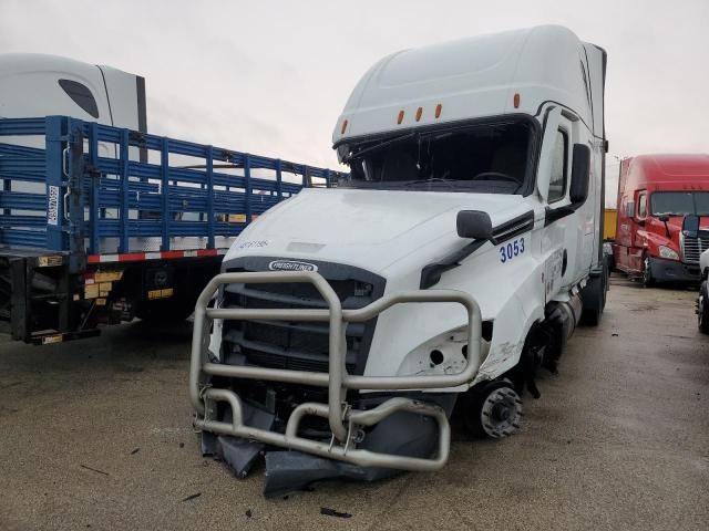 2025 Freightliner Cascadia 126 Semi Truck