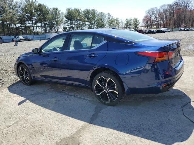 2023 Nissan Altima SR