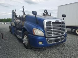 Salvage Trucks with No Bids Yet For Sale at auction: 2015 Freightliner Cascadia 125 Semi Truck