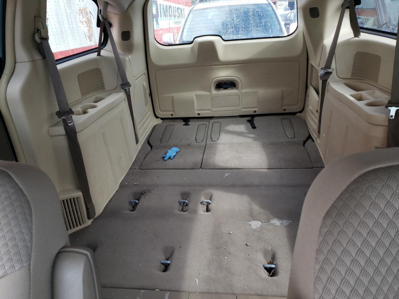 2010 Chrysler Town & Country Touring