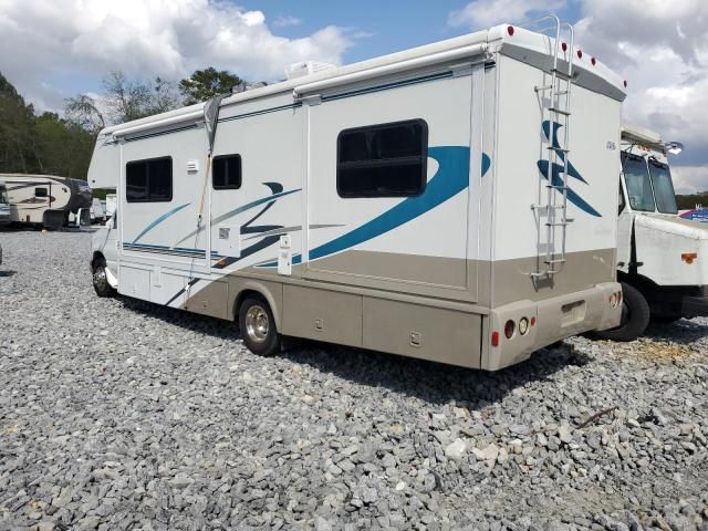 2004 Ford Econoline E450 Super Duty Cutaway Van