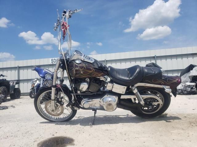 2005 Harley-Davidson Fxdwgi
