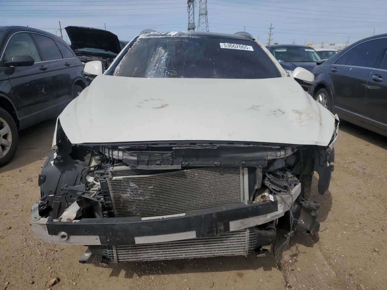 2017 Infinity Qx30 Base