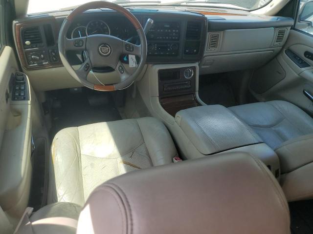 2004 Cadillac Escalade Luxury