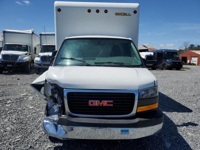 2018 GMC Savana Cutaway G3500