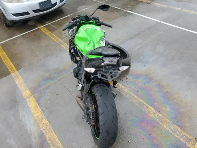 2022 Kawasaki EX650 N