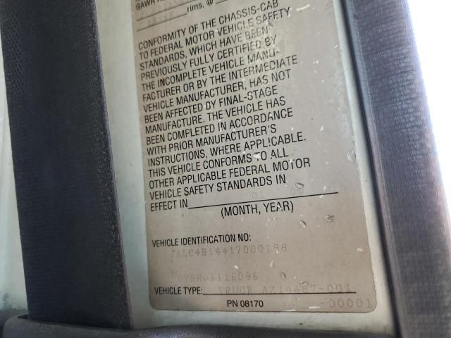 2001 Isuzu NPR