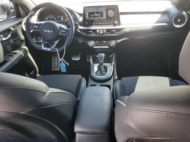 2023 KIA Forte GT Line