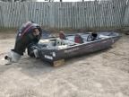 2021 Land Rover 2021 Landau Boat CO Angler