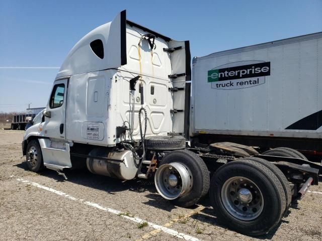 2017 Freightliner Cascadia 125 Semi Truck