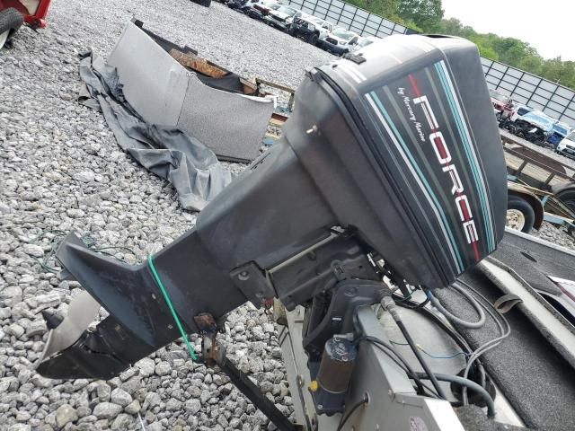 1994 Monark Boat